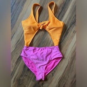 Billabong two-tone 1 piece swimsuit